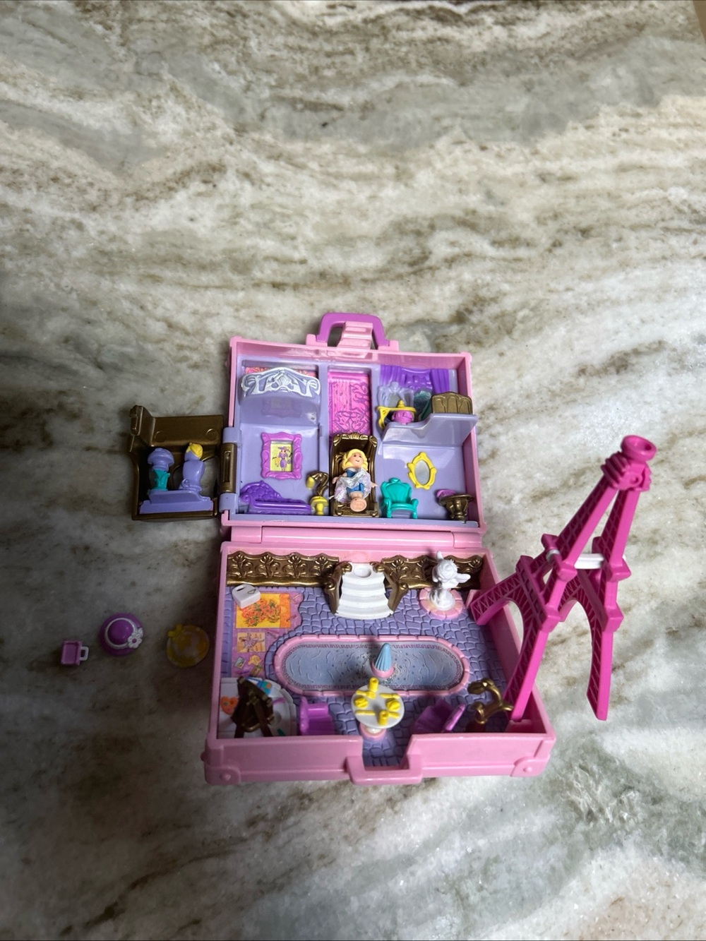 Polly Pocket  Polly In Paris Suitcase (1996 Bluebird Complete Eiffel  Tower Doll